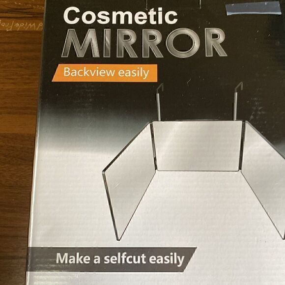 Cosmetic Mirror back view easily - Picture 2 of 7